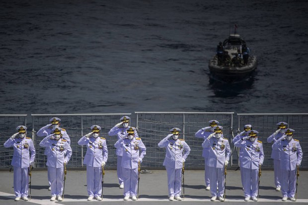 Indonesian Navy: Salvaging Sunken Sub a Challenging Task Indonesian Navy: Salvaging Sunken Sub a Challenging Task