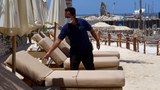 In Indonesia, Empty Beaches Leave Bali’s Economy in ‘Tatters’