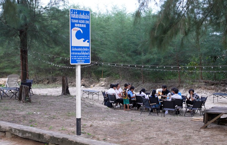 tsunami-main-7.jpg tsunami-main-7.jpg
