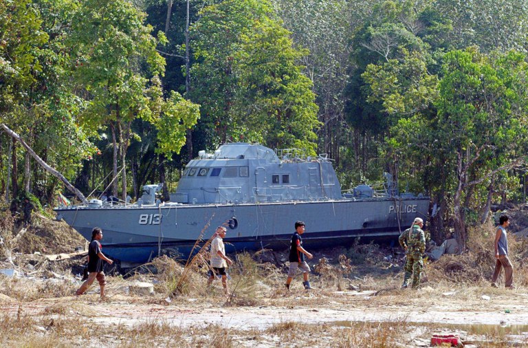 tsunami-slide-12.JPG