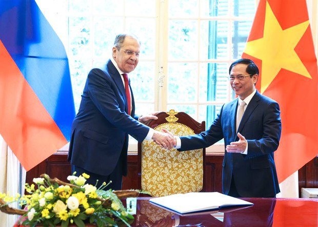 Russia’s Lavrov enjoys warm relations with Vietnam ahead of frosty Bali reception Russia’s Lavrov enjoys warm relations with Vietnam ahead of frosty Bali reception