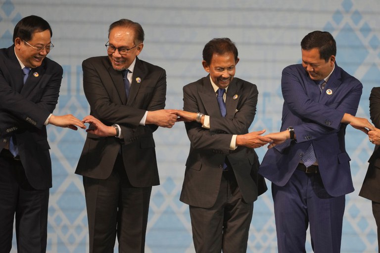 09-MY-ASEAN2.jpg 09-MY-ASEAN2.jpg
