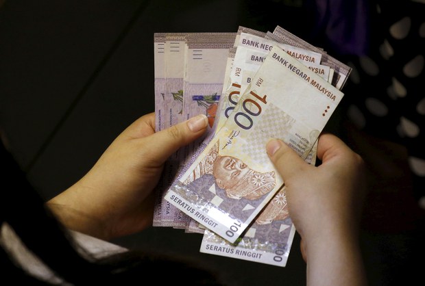 Analysts: Malaysian govt moving up budget debate signals possible snap polls Analysts: Malaysian govt moving up budget debate signals possible snap polls