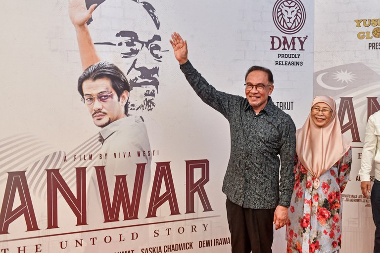MY-Anwar-movie-2-pic.jpg MY-Anwar-movie-2-pic.jpg