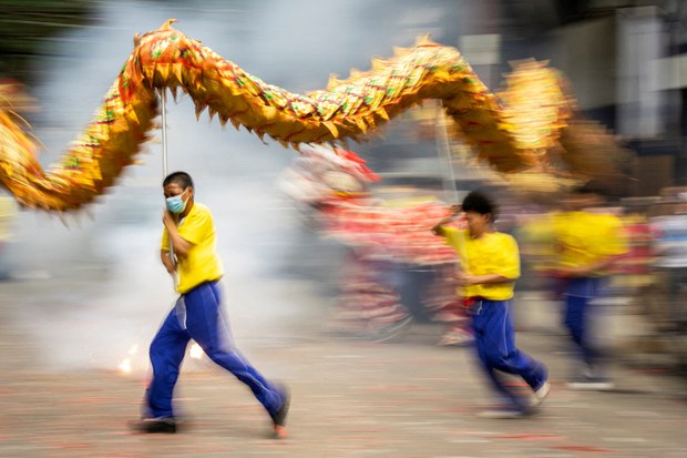 Southeast Asia joins millions worldwide in ringing in Year of the Snake Southeast Asia joins millions worldwide in ringing in Year of the Snake