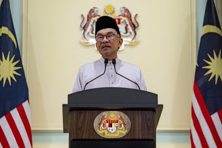 MY-anwar.jpg MY-anwar.jpg