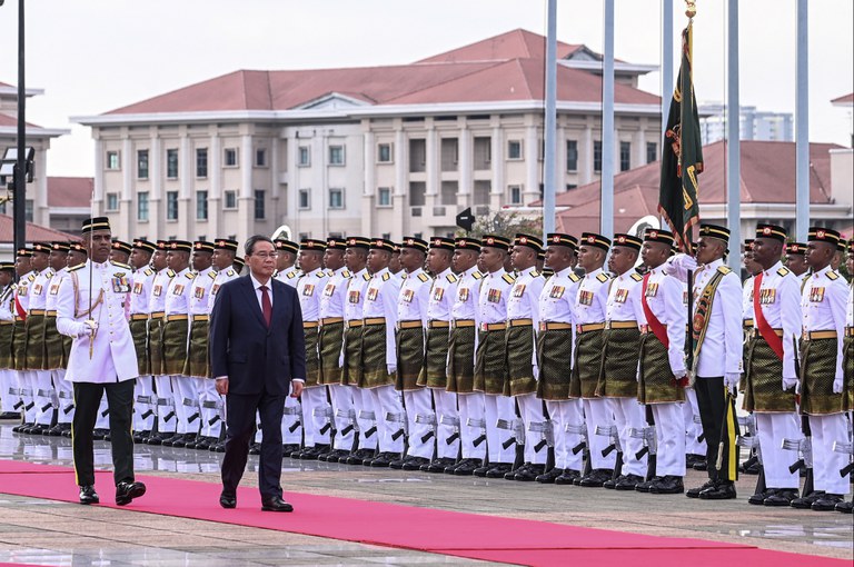 20 MY-CH-Anwar-Li2.jpg 20 MY-CH-Anwar-Li2.jpg