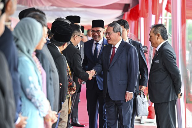 China’s No. 2 wraps up Malaysia trip, marks golden jubilee of ties China’s No. 2 wraps up Malaysia trip, marks golden jubilee of ties