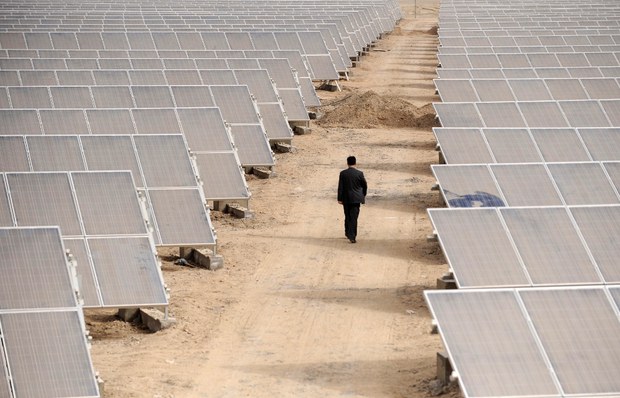 Chinese Solar Power Firm to Invest $10B in Malaysian Production Chinese Solar Power Firm to Invest $10B in Malaysian Production