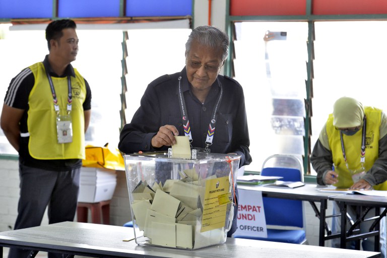 MY-pic-Mahathir.jpg MY-pic-Mahathir.jpg