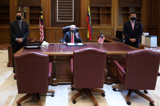 Malaysia's New PM Rules Out Including Opposition in Cabinet Malaysia's New PM Rules Out Including Opposition in Cabinet