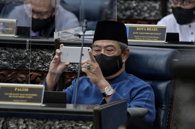 Malaysian Prime Minister Announces Plan for Parliament to Reconvene Malaysian Prime Minister Announces Plan for Parliament to Reconvene