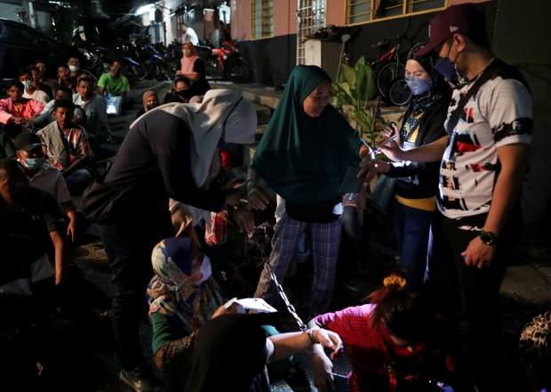 Human Rights Watch report criticizes Malaysia on ‘abusive’ immigration detention centers Human Rights Watch report criticizes Malaysia on ‘abusive’ immigration detention centers