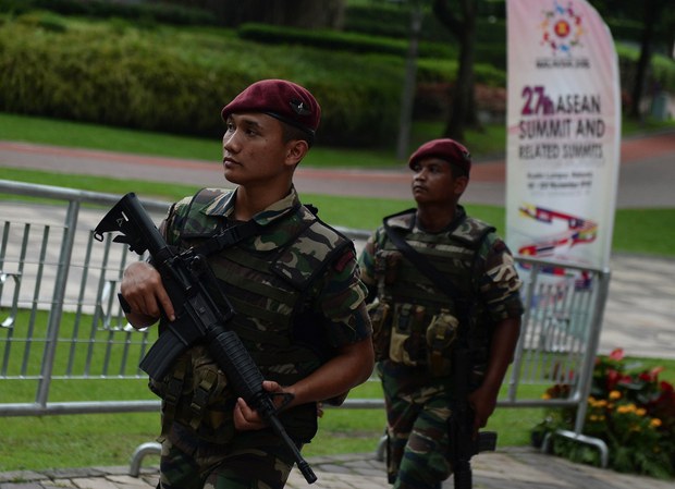 151119-MY-ASEAN-1000 151119-MY-ASEAN-1000