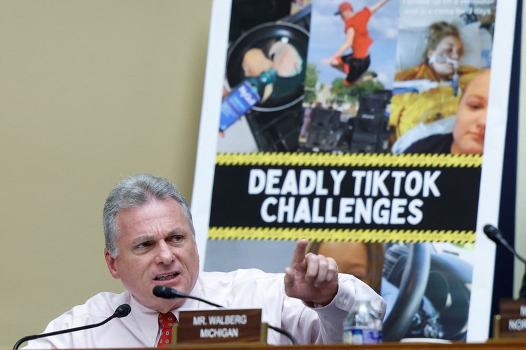 tik tok3.jpeg tik tok3.jpeg
