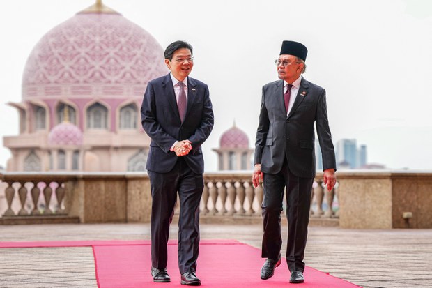 Troubled China-backed project casts shadow on new Malaysia-Singapore trade zone Troubled China-backed project casts shadow on new Malaysia-Singapore trade zone