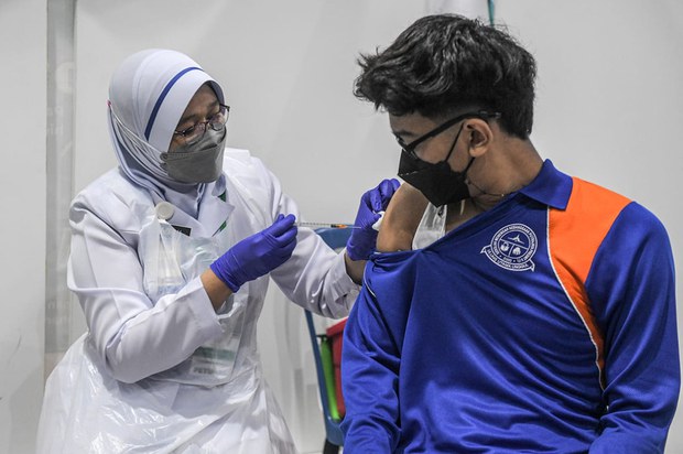 Malaysian PM: Country has Vaccinated 80 Percent of Adults against COVID-19 Malaysian PM: Country has Vaccinated 80 Percent of Adults against COVID-19