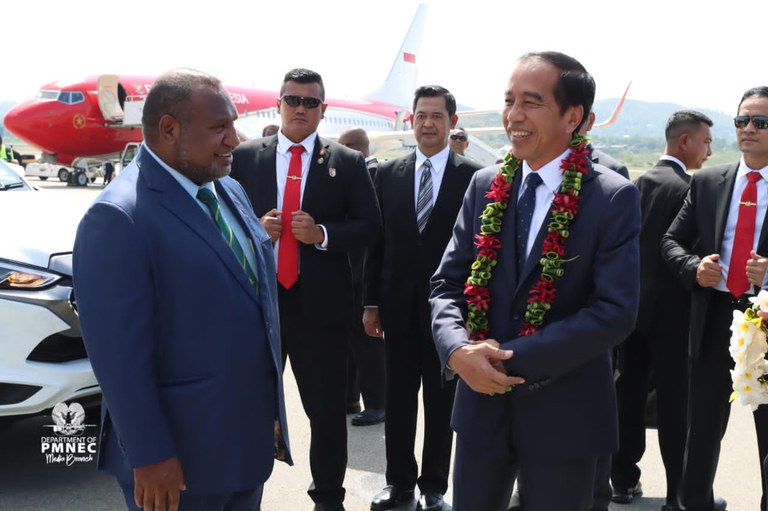 marape widodo.jpeg marape widodo.jpeg