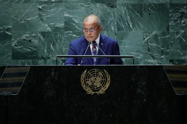 Marshall Islands signs new compact with US amid China competition Marshall Islands signs new compact with US amid China competition