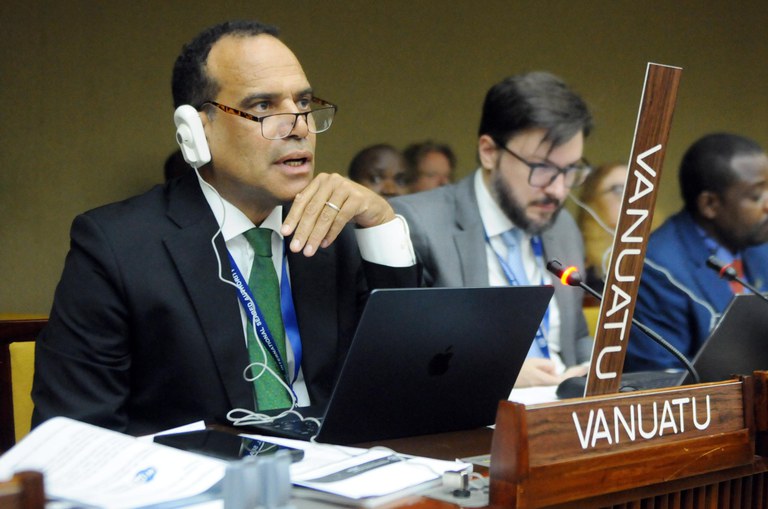 PHOTO FOUR Ralph Regenvanu, Vanuatu - ISA-29 Assembly - 29Jul2024 - Photo.jpg PHOTO FOUR Ralph Regenvanu, Vanuatu - ISA-29 Assembly - 29Jul2024 - Photo.jpg