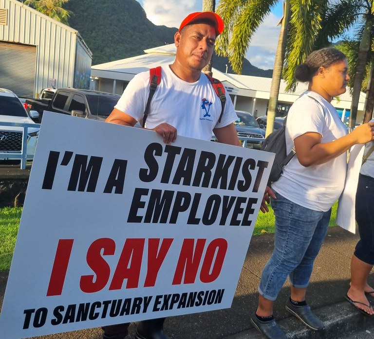 starkist01.jpg starkist01.jpg