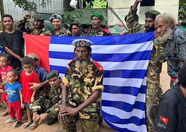 Port Moresby suppresses West Papua flag raising ahead of Indonesian president's visit Port Moresby suppresses West Papua flag raising ahead of Indonesian president's visit
