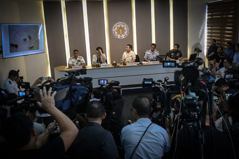 06 PH-CH-SCS3.jpg 06 PH-CH-SCS3.jpg