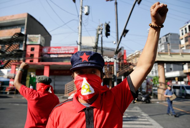 201005-PH-Communist-protest1000 201005-PH-Communist-protest1000
