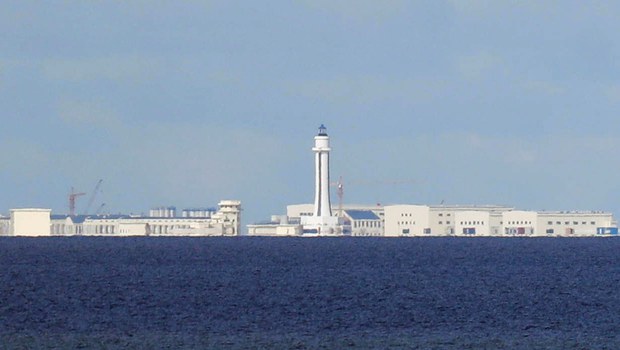 200810-CH-Spratly-structures-1000.JPG 200810-CH-Spratly-structures-1000.JPG