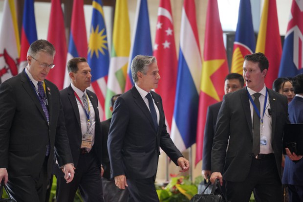 Blinken warns ASEAN on China’s ‘dangerous’ actions in sea disputes Blinken warns ASEAN on China’s ‘dangerous’ actions in sea disputes