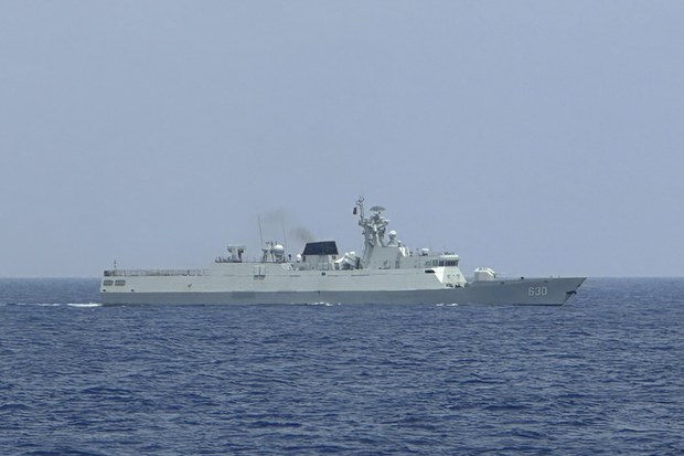 China patrols at disputed shoal; Manila summons Beijing’s envoy China patrols at disputed shoal; Manila summons Beijing’s envoy