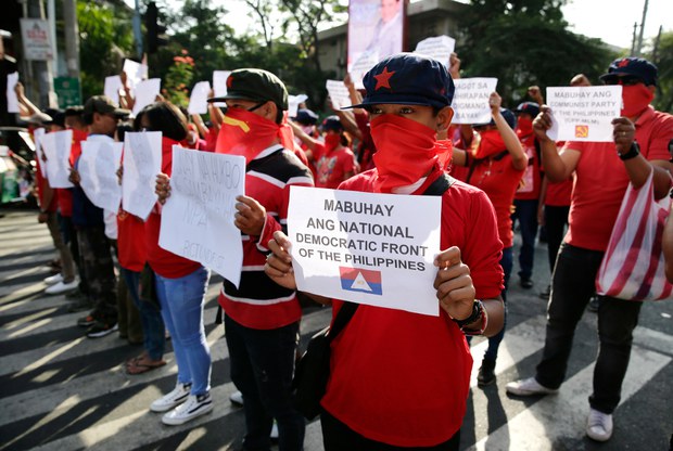 Philippine Military Mounts Deadly Raid on Communist Rebels Philippine Military Mounts Deadly Raid on Communist Rebels