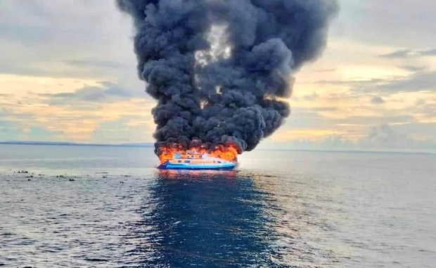 Scores rescued after deadly fire engulfs Philippine ferry Scores rescued after deadly fire engulfs Philippine ferry