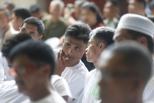 Bangsamoro leader: Militants endanger efforts to disarm ex-MILF guerrillas in southern Philippines Bangsamoro leader: Militants endanger efforts to disarm ex-MILF guerrillas in southern Philippines