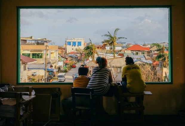 Aid Groups: Filipinos in Typhoon Evacuation Centers Risk Catching COVID Aid Groups: Filipinos in Typhoon Evacuation Centers Risk Catching COVID