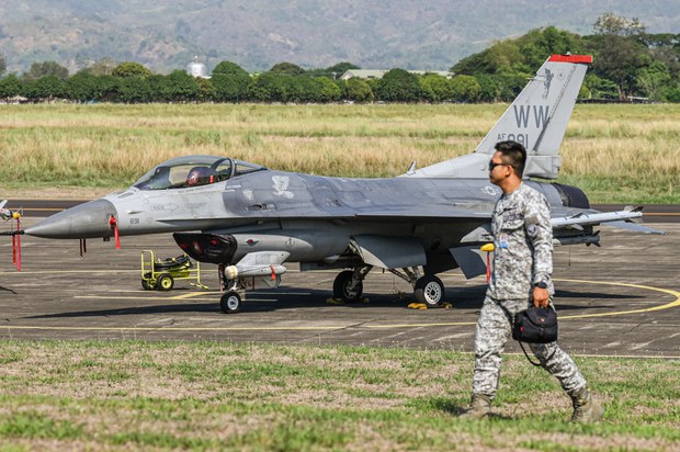 US clears proposed sale of F-16 fighter jets to Philippines US clears proposed sale of F-16 fighter jets to Philippines