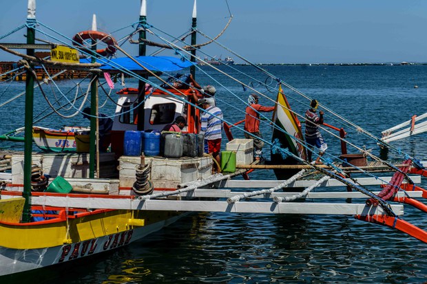 Filipino fishermen, boat owner ‘compensated’ for South China Sea ramming incident Filipino fishermen, boat owner ‘compensated’ for South China Sea ramming incident
