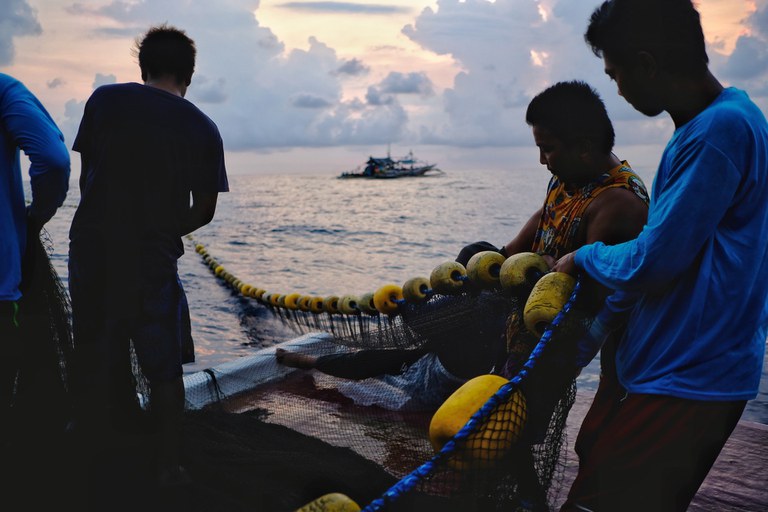 filipino-fishermen-south-china-sea 2.jpeg filipino-fishermen-south-china-sea 2.jpeg