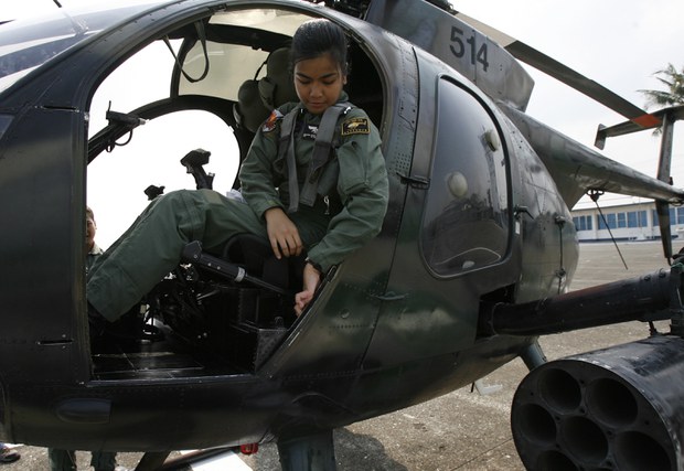 Military Helicopter in Deadly Crash in Central Philippines Military Helicopter in Deadly Crash in Central Philippines