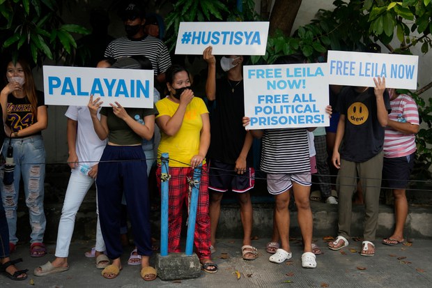 Rights activists call for de Lima to be freed following hostage situation Rights activists call for de Lima to be freed following hostage situation