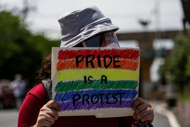 Philippines’ top court suspends judge over homophobic remarks Philippines’ top court suspends judge over homophobic remarks