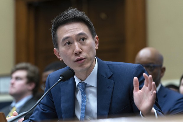 Philippines considers banning TikTok for security workers to block app from cyberspying Philippines considers banning TikTok for security workers to block app from cyberspying