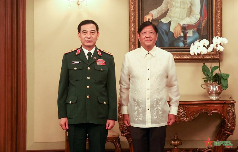 Marcos Vietnam.jpeg Marcos Vietnam.jpeg