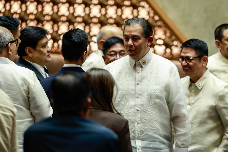 martin-romualdez-sara-duterte 3A.JPG martin-romualdez-sara-duterte 3A.JPG
