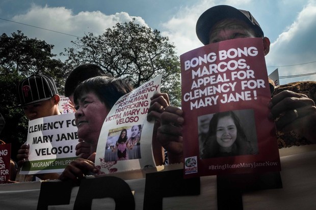 Mary Jane Veloso, a Filipina on death row in Indonesia, is coming home Mary Jane Veloso, a Filipina on death row in Indonesia, is coming home