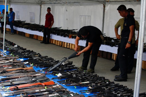 Philippines Resumes Process to Decommission Ex-Rebels’ Guns Philippines Resumes Process to Decommission Ex-Rebels’ Guns