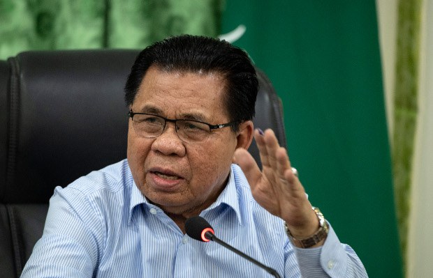 Philippine Leader Backs Term Extension for Transitional Authority in Autonomous Muslim Region Philippine Leader Backs Term Extension for Transitional Authority in Autonomous Muslim Region