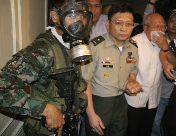 Philippine Govt Official Dies of Heart Attack After Testing Positive for COVID-19 Philippine Govt Official Dies of Heart Attack After Testing Positive for COVID-19