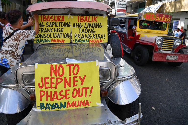PH-strike-weather2.jpg PH-strike-weather2.jpg