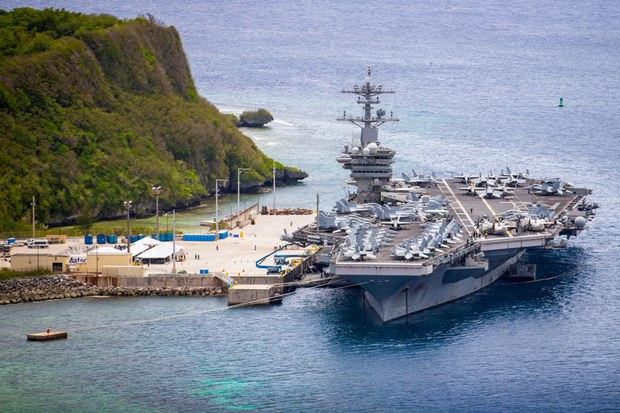 US Carrier Strike Group Sails Into South China Sea Amid Heightened Tensions US Carrier Strike Group Sails Into South China Sea Amid Heightened Tensions